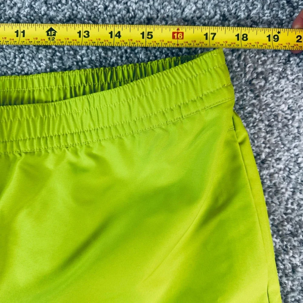 The North Face Water Shorts Mens Large Meadow Grass Green FlashDry Summer NEW